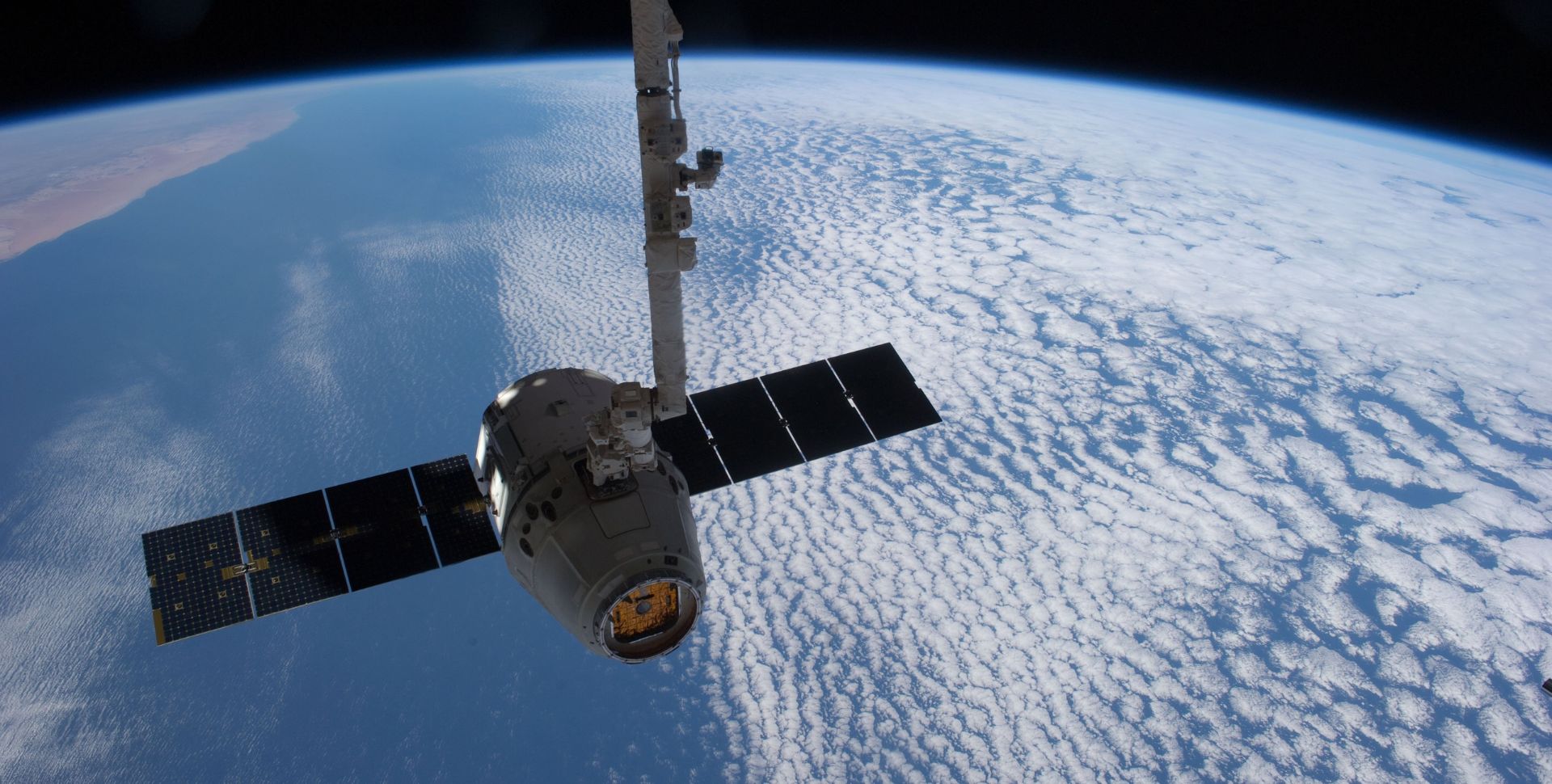 Non-Terrestrial Networks (NTN) in IoT Asset Tracking