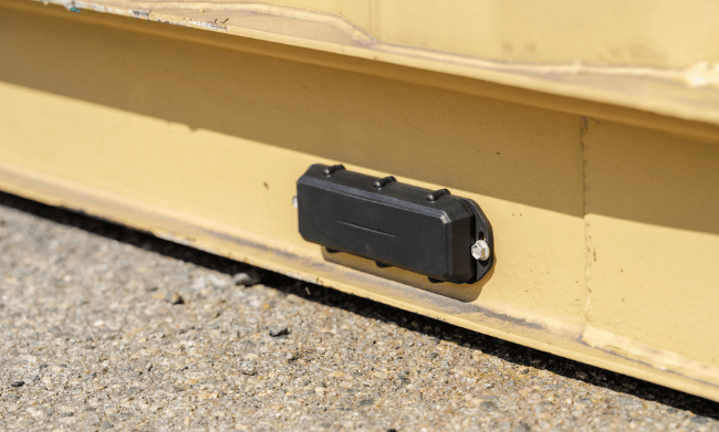 Pallet GPS Tracker Barra Digital Matter